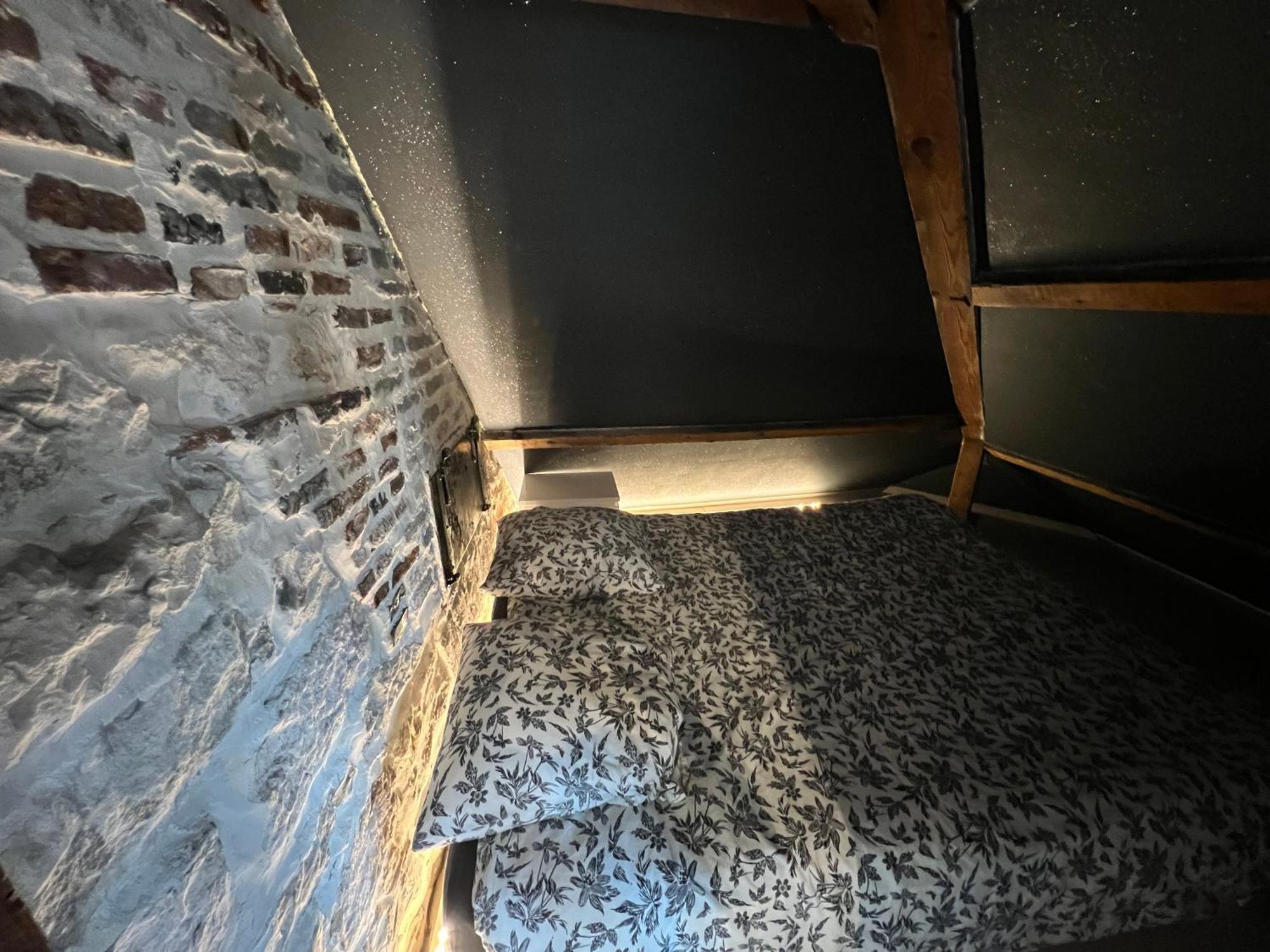 Bellevue Appartement Sous Les Toits Hypercentre Climatise Dole Luaran gambar
